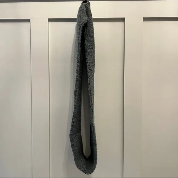 The North Face Scarf - Picture 3 of 6